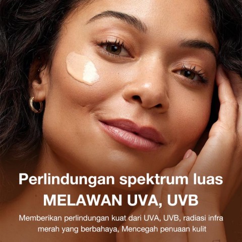 Pelembab berwarna universal